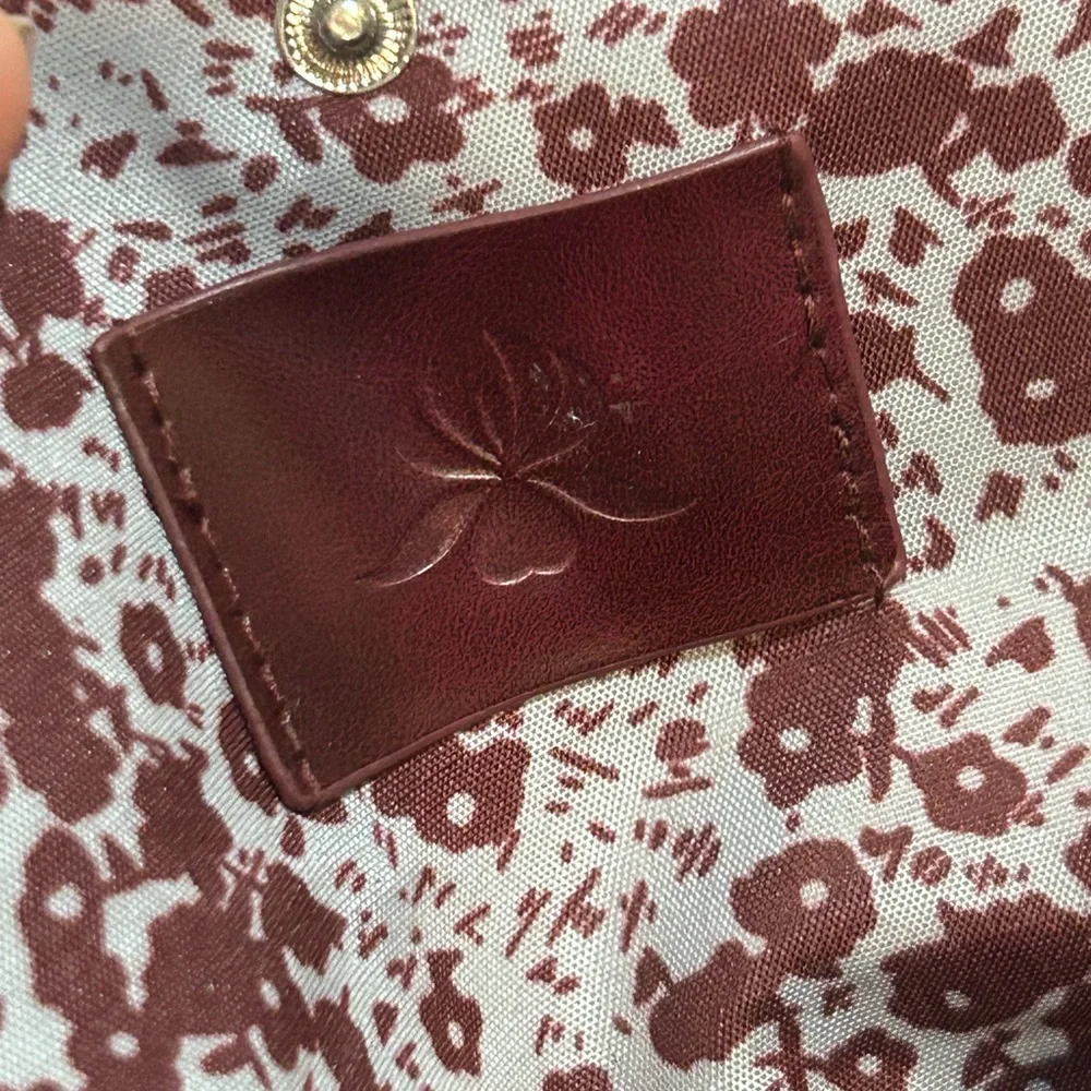 Sisley Paris Black Rose Cosmetic Pouch NWT | Textured Faux Leather Floral Lining